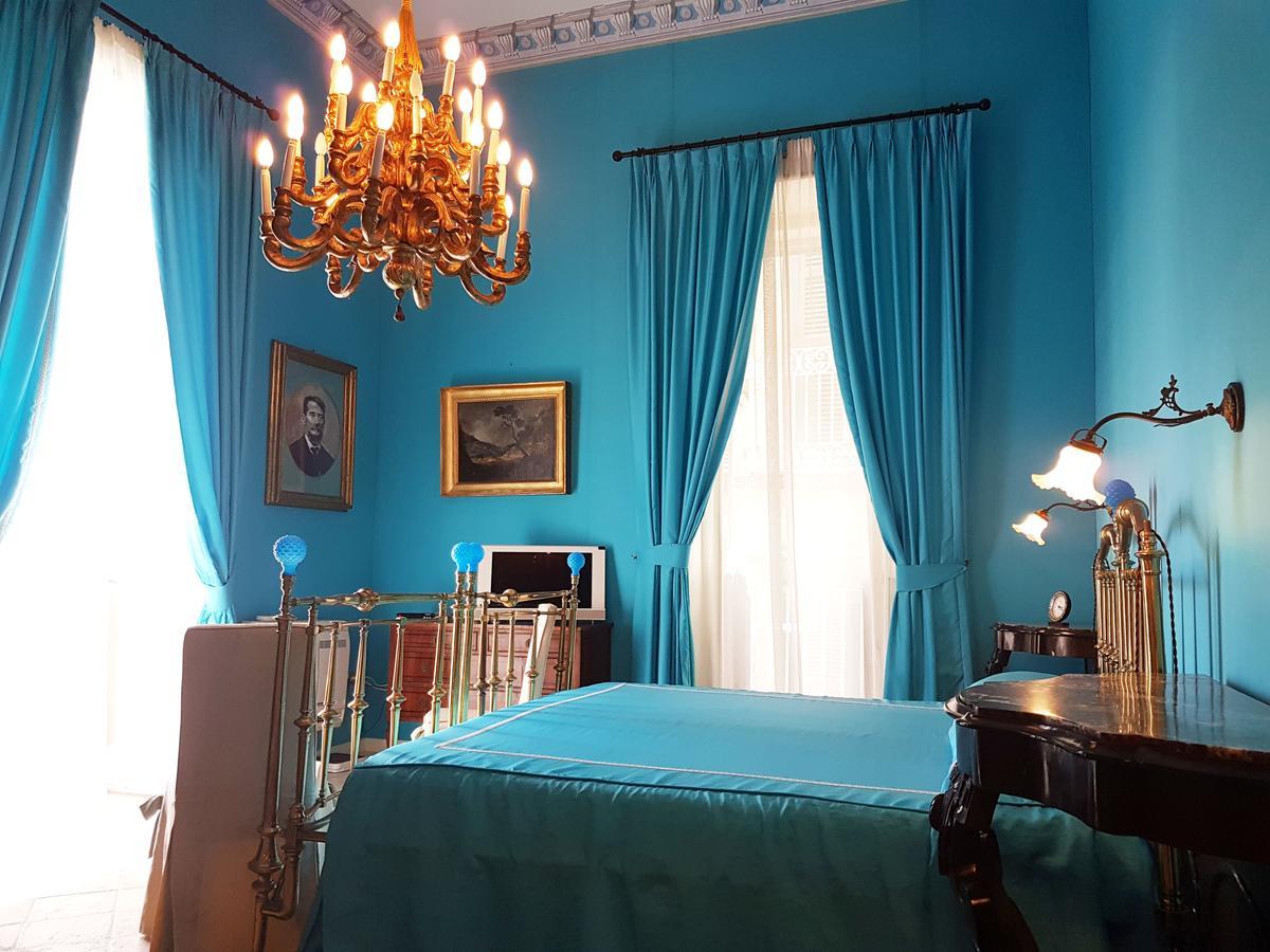 Residenza Vanvitelli トロペーア エクステリア 写真