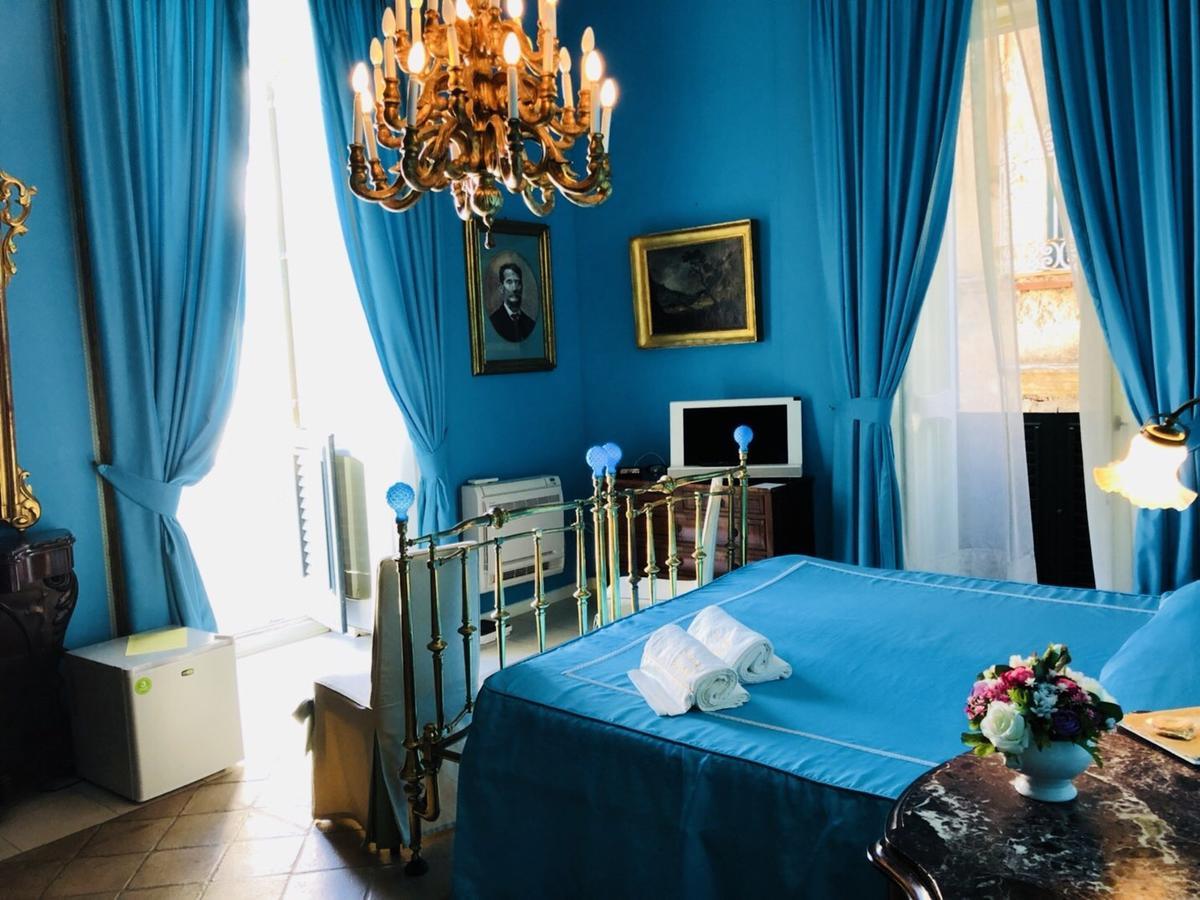 Residenza Vanvitelli トロペーア エクステリア 写真