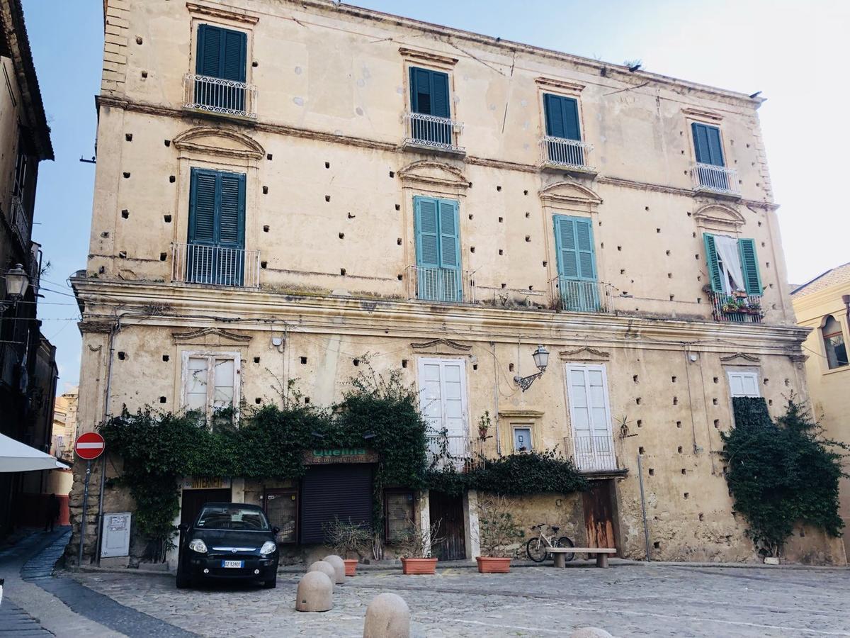 Residenza Vanvitelli トロペーア エクステリア 写真