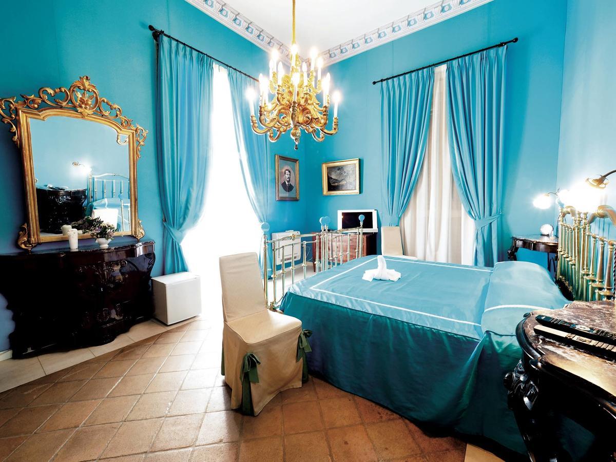 Residenza Vanvitelli トロペーア エクステリア 写真